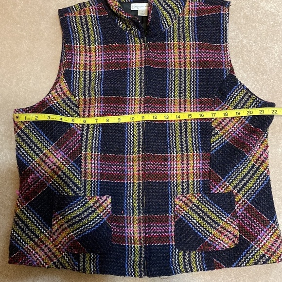 Christopher & Banks, XL vest, lined zipper pockets woven poly rayon blend - Picture 11 of 13